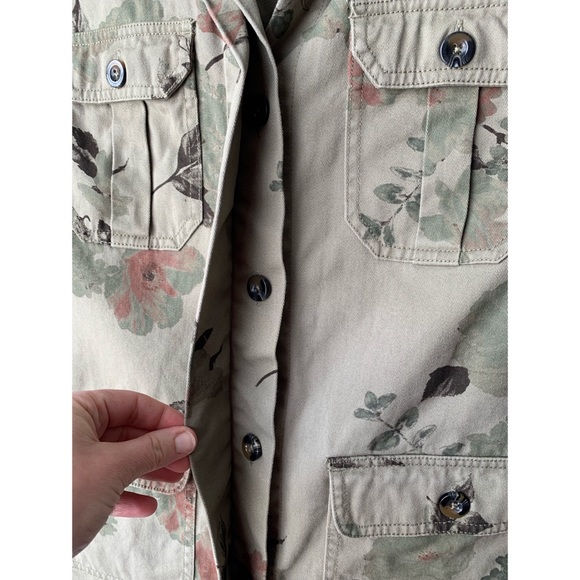 COPY - XS, DEX, sage and floral utility jacket - Picture 4 of 16